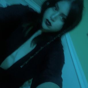 Model - SilentLolita mistress