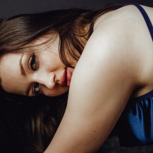 Model - Stephany dildo