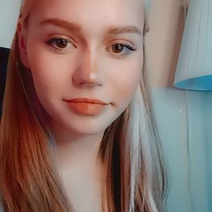 Model - Nami humiliation