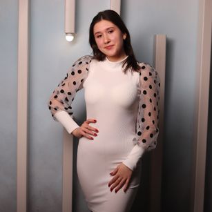 Model - EmiliaBruse striptease