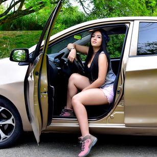 Model - SaritahSweet latinahot