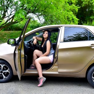 Model - SaritahSweet latinahot