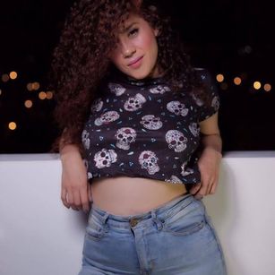 Model - Laura_fountain_ fetish