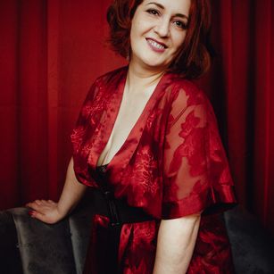 Model - Ariel blowjob