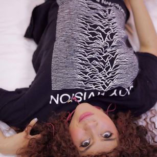 Model - Laura_fountain_ cum