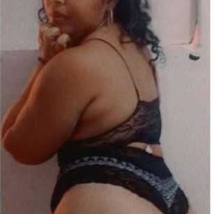 Model - Lucia Star milf