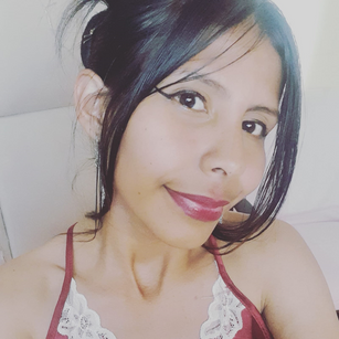 Model - Darsha_Sahari SQUIRTG