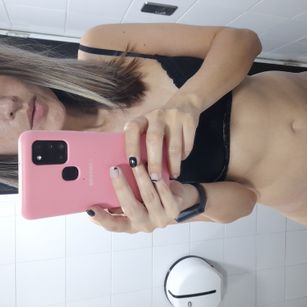 Model - Ana Mod feet