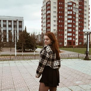 Model - JuliaJoyy mouth