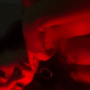 Model - MILA KOSLOV joi