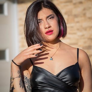 Model - Miss Mia femdom