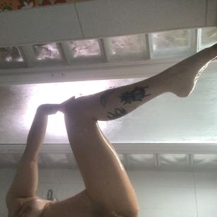 Model - MILA KOSLOV english