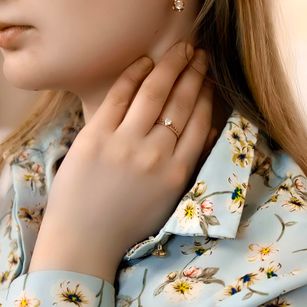 Model - Britney Blush dance