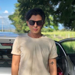 Model - Adam Thompson ass