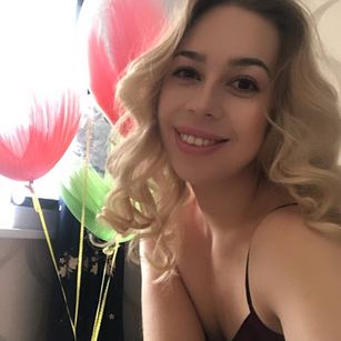 Model - pamela-crazy toys