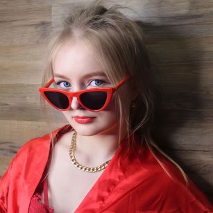 Model - Britney Blush love