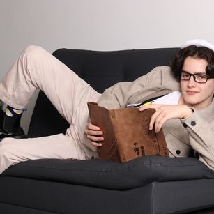 Model - Matty Soldi slim