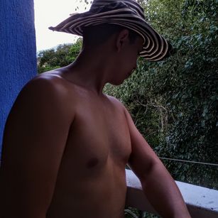 Model - Angelvillareal ass