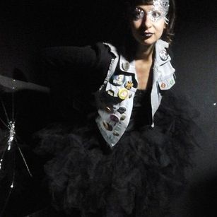 Model - MADAME RITA closeup