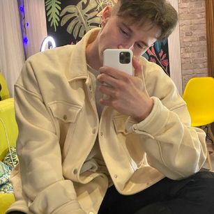 Model - Your_Marty Blonde