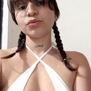 Model - Emily_Hot_ worship