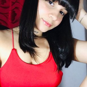 Model - Emily_Hot_ young