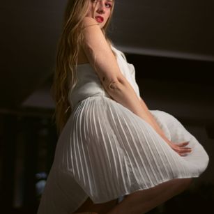 Model - Emily Sumer teen