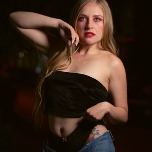 Model - Emily Sumer ass