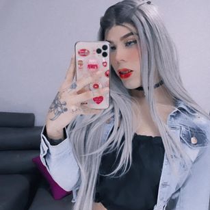 Model - kailysmith nicefeet