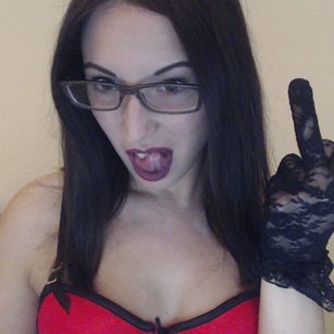 Model - Helen domination