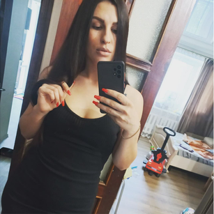 Model - Happiness relaxtime