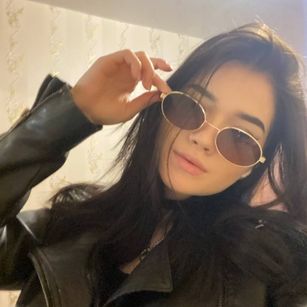 Model - Ann Ki sweet