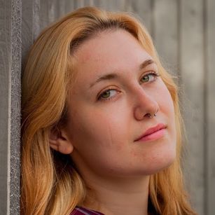 Model - Pixie Valentine cute