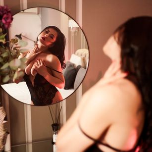 Model - OliviaSway fun