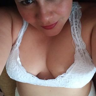 Model - valen curve feet