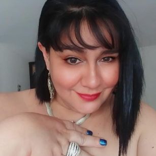 Model - valen curve bailar