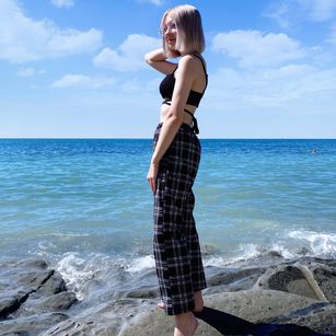 Model - Vicky Blonde