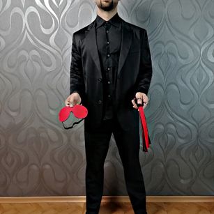 Model - Anthony Jonathan bigcock