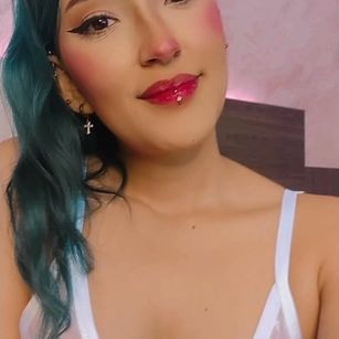 Model - JessicaKeaton dildo