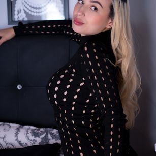 Model - Iris Velez anal