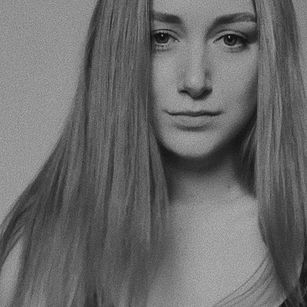 Model - Alessandra love