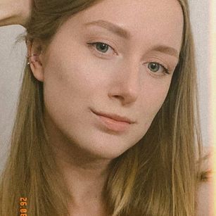 Model - Alessandra Blonde