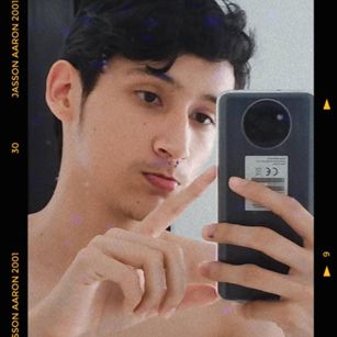 Model - Jake Hill latino