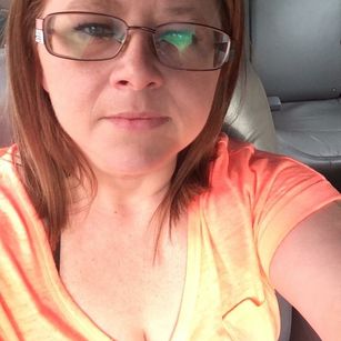 Model - NaughtyDelish milf