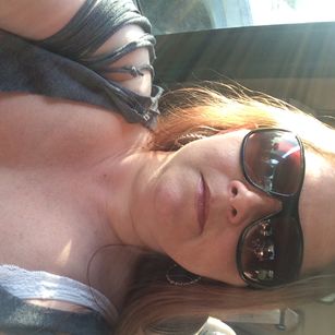 Model - NaughtyDelish milf