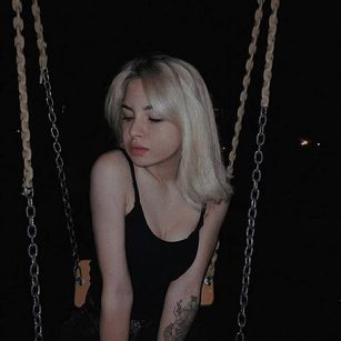 Model - tracy_sea pop