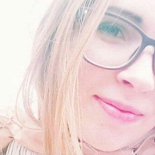 Model - NimfaGoes striptease