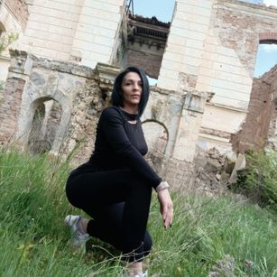 Model - IsraKarma findom