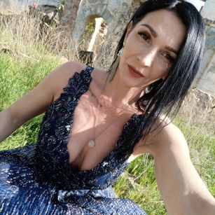 Model - IsraKarma dirty