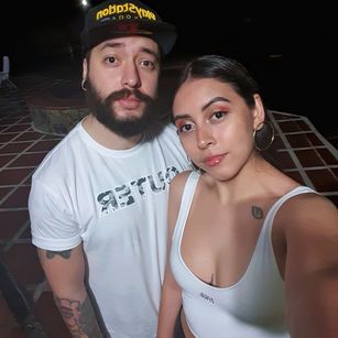 Model - Camila y Andy submissive